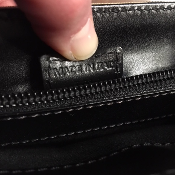 Burberry Nova Check Tote - Picture 7 of 16